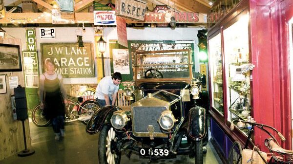 Cotswold Motoring Museum’s objects d’car